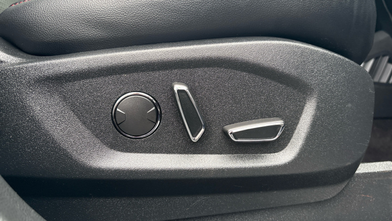 Ford Edge 2.0 EcoBlue 238 ST-Line 5dr Auto Diesel Estate